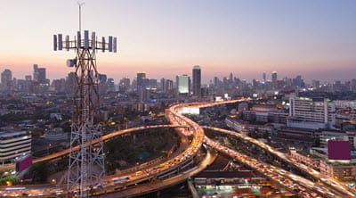 Boost Data Throughput and Efficiency with Wide Instantaneous Bandwidth Power Amplifiers